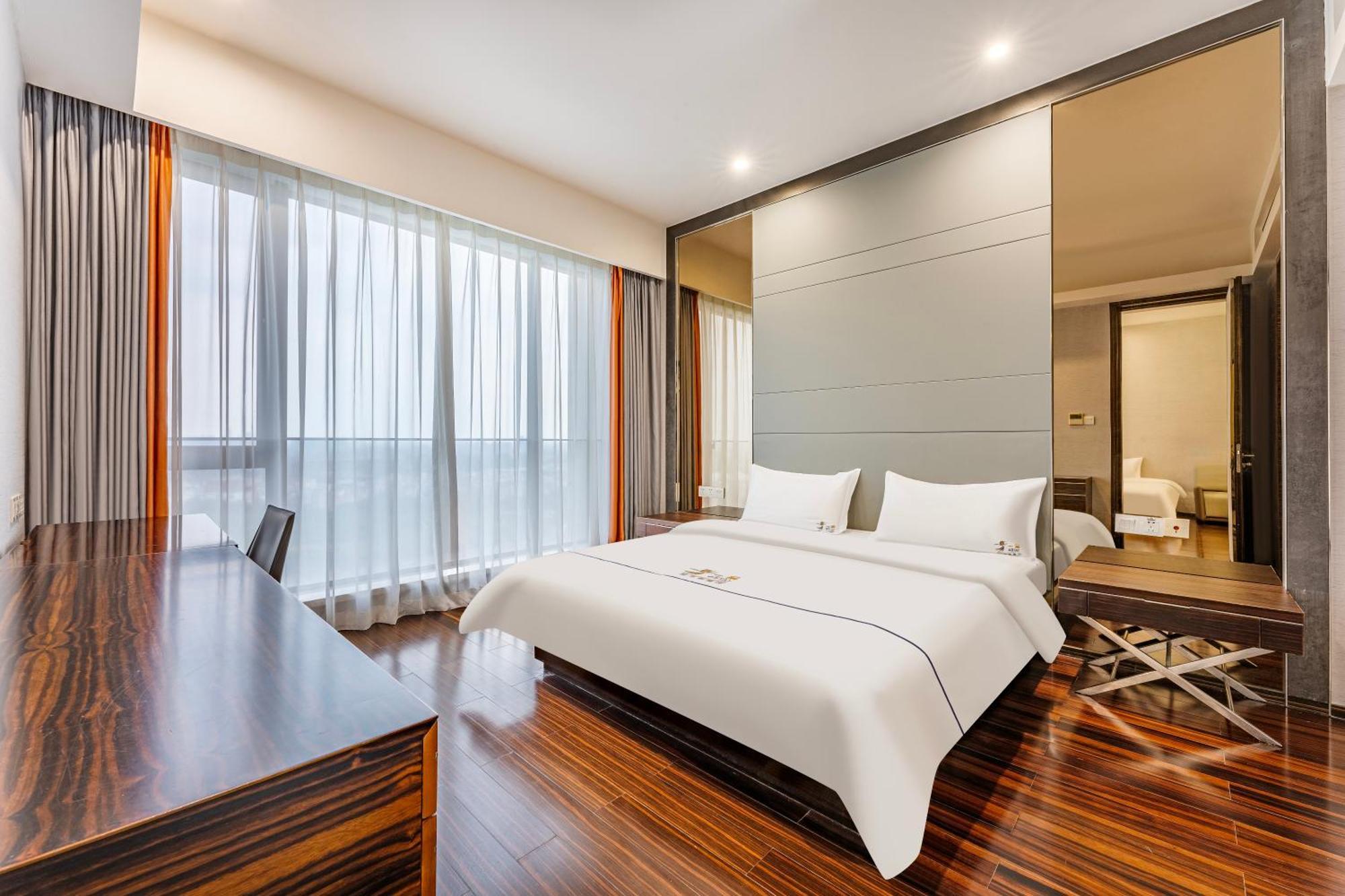 Estay Residence-Poly World Trade Center Guangzhou Eksteriør billede